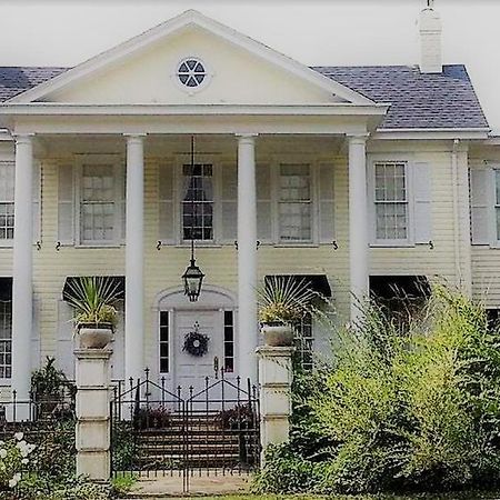The Lake Manor Bed and Breakfast Morgantown Exterior foto